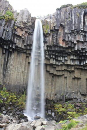 Cascade de Svartifoss et ses orgues de basaltes